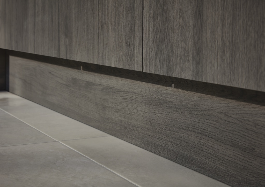 Plinta GoodHome Chia, 240 x 15 x 1.6 cm, gri stejar