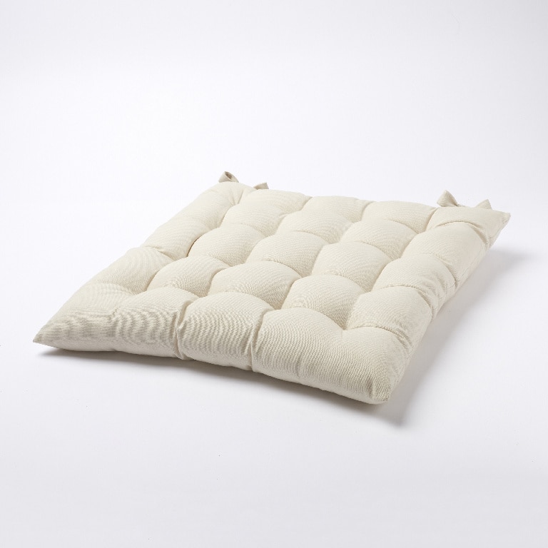 Perna bej, 45 x 45 cm • Hiva