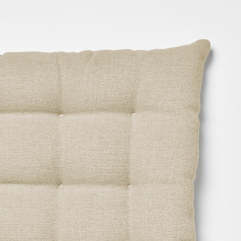 Perna bej, 40 x 40 cm • Tiga