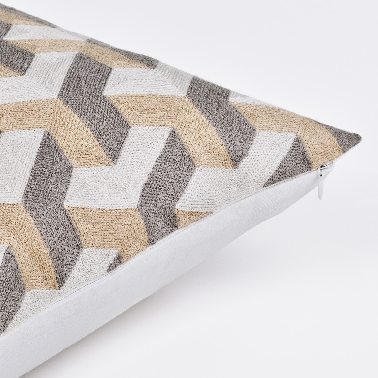 Perna multicolora, 45 x 45 cm  Eclat