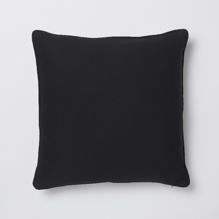 Perna negru si alb, 50 x 50  Delhi