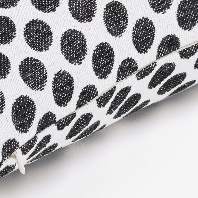 Perna multicolora, 50 x 50 cm  Larinar