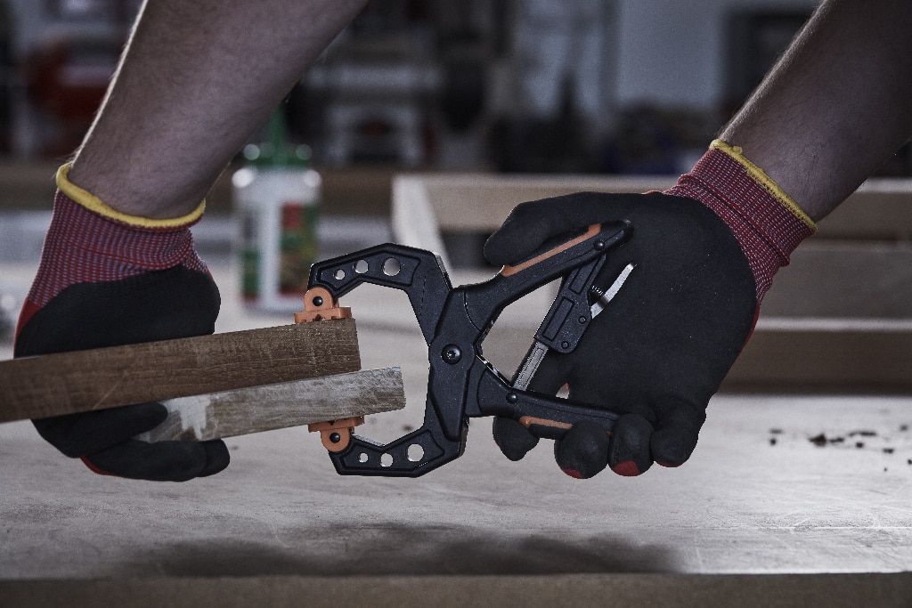 Set 2 cleme Magnusson, nailon si cauciuc termoplastic, 50 x 60 mm, multicolor