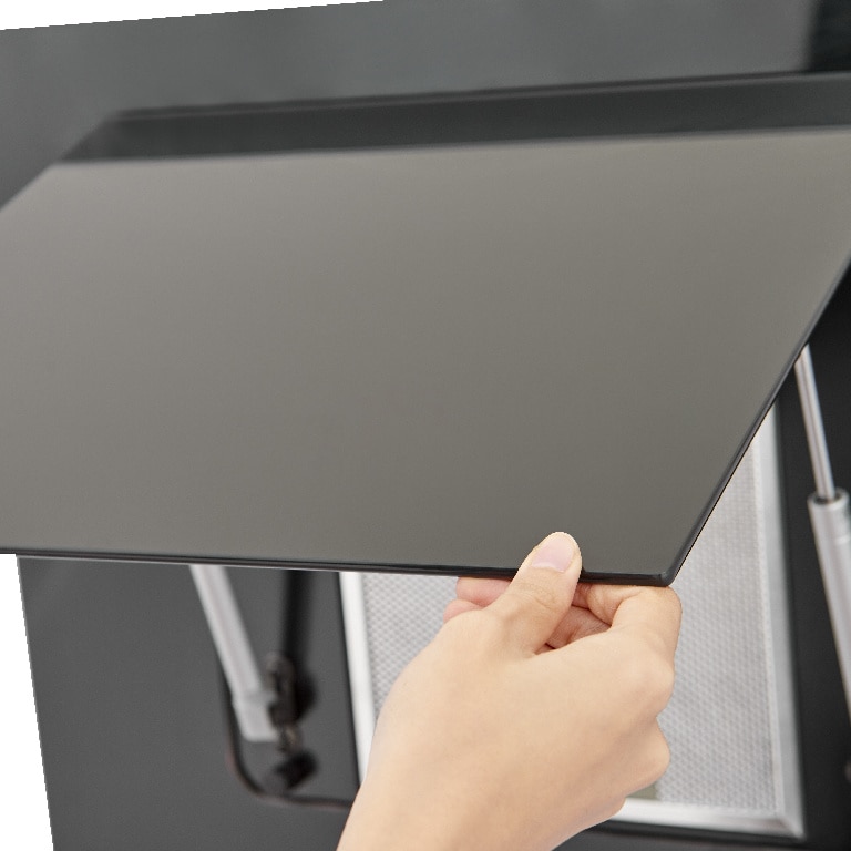 Hota decorativa, 60 cm, sticla neagra, 650 mc/ora, 64 dB, filtru din aluminiu