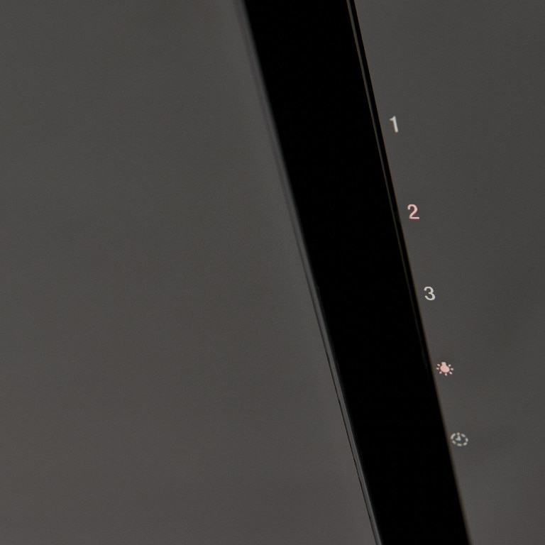 Hota decorativa, 60 cm, sticla neagra, 650 mc/ora, 64 dB, filtru din aluminiu