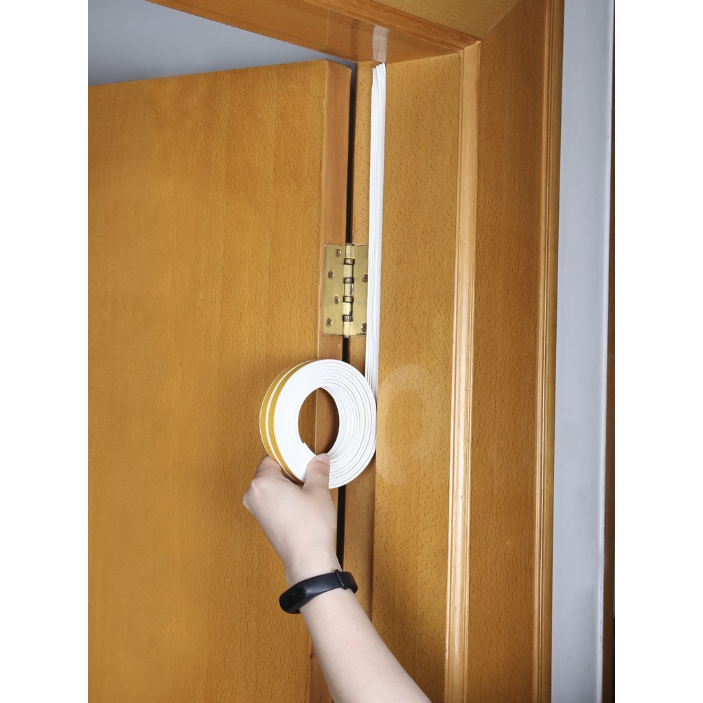 Banda de etansare, autoadeziva 9 x 4 mm, lungime 6 m, culoare alb