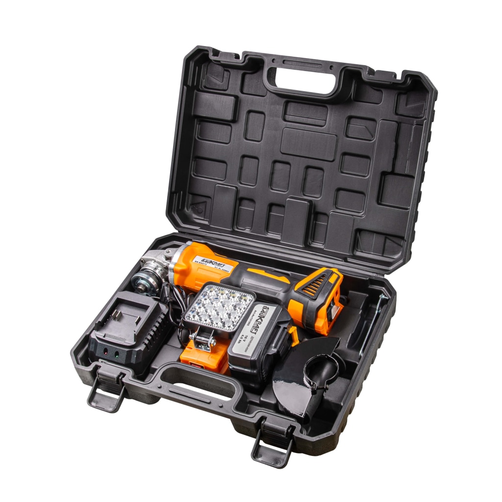 Polizor unghiular, 125 mm, 18V, 4 Ah + lanterna LED, 18 V  Baukraft