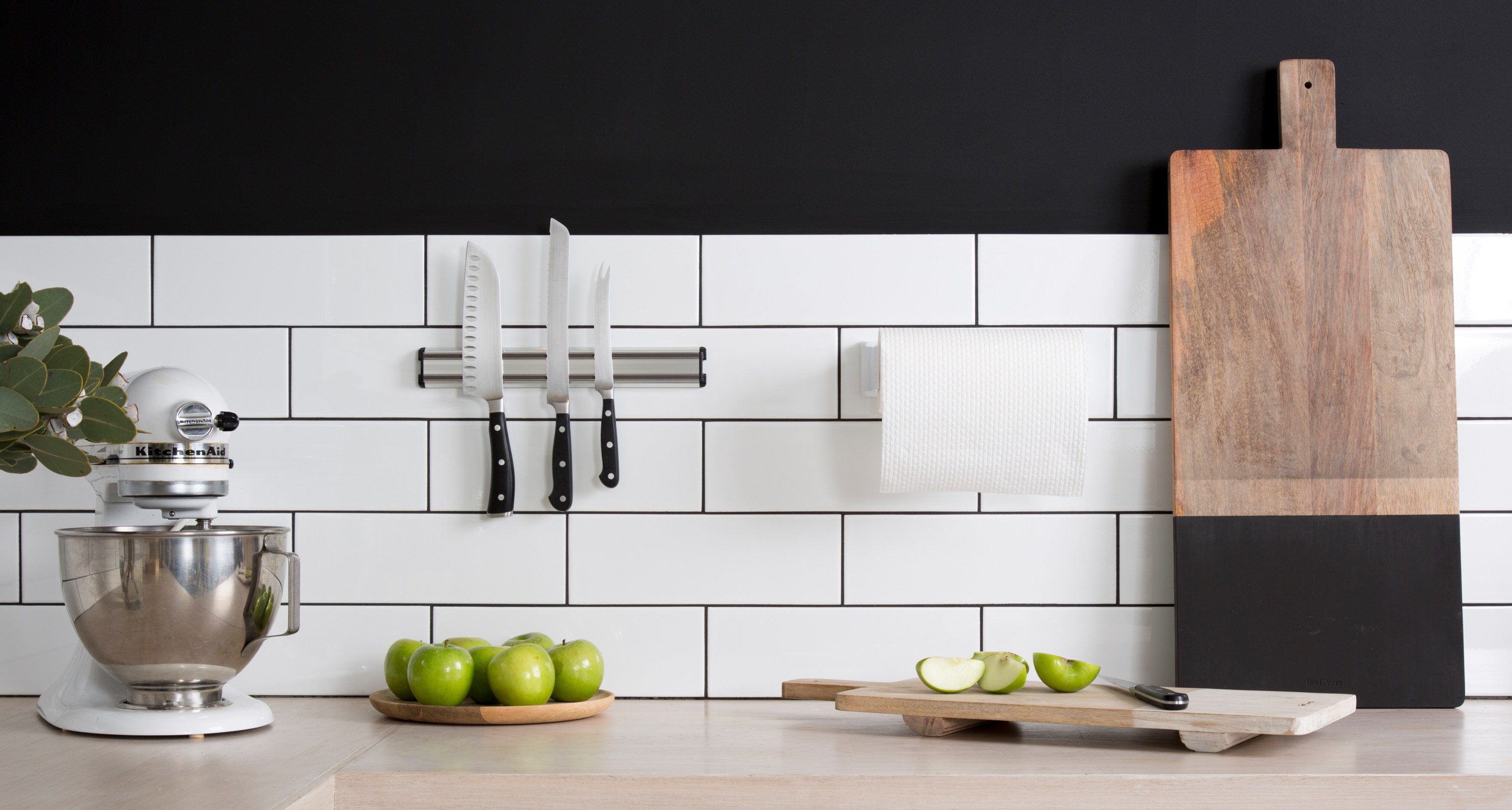 Banda montare 1.9 cm x 1.5 m Alb  Scotch