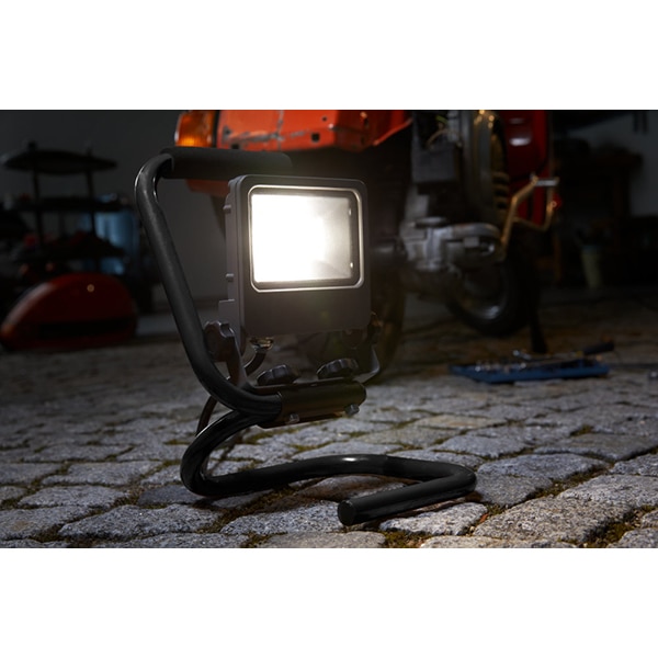 Lampa de lucru LEDVANCE 4058075213876, 50W, 4500 lumeni, negru