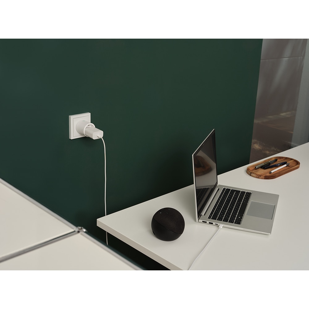 Priza smart OSRAM Smart Plus, 2300W, 16A, WiFi, alb