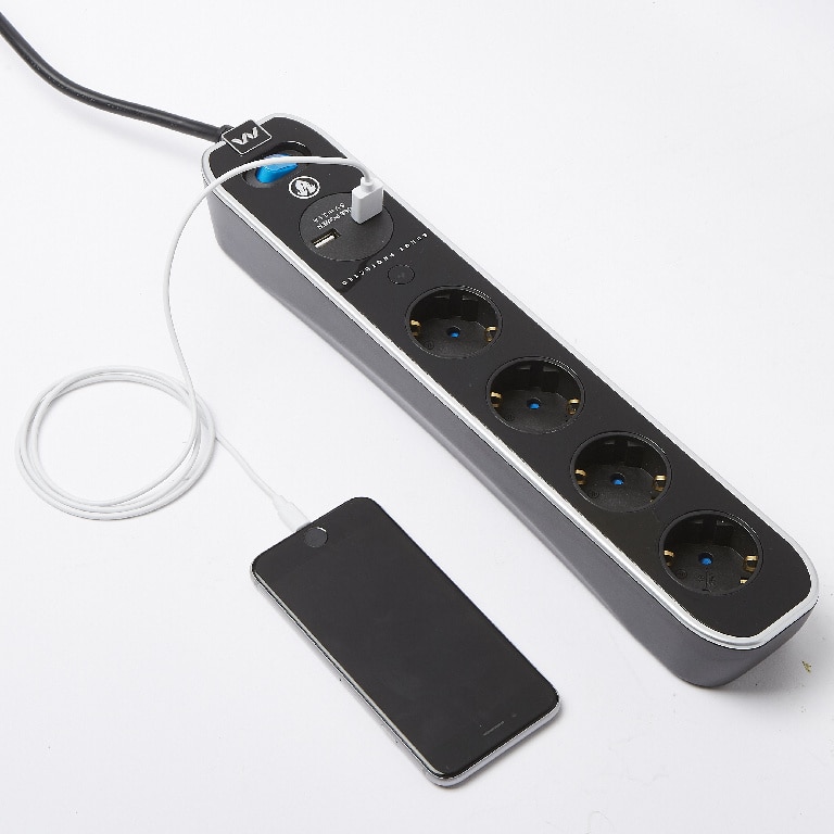 Prelungitor 4 prize, 2 porturi USB, negru, 16 A, 1.5 mmp x 1.5 m 