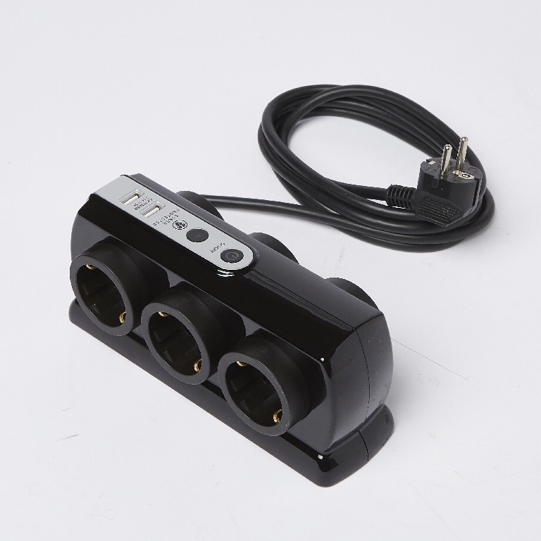 Prelungitor 6 prize, 2 porturi USB, negru, 16 A, 1.5 mmp x 2 m