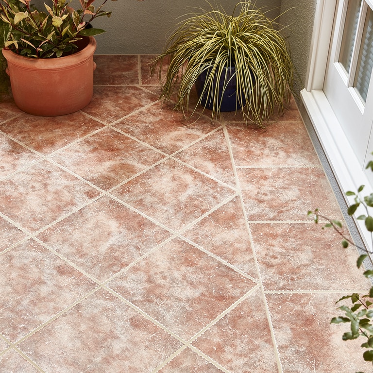 Gresie Exterior, Maro, Portelanata, 33 x 33 cm, suprafata 1,663 mp • Terracotta