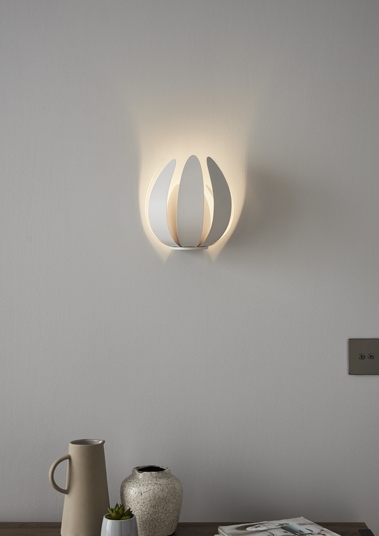 Aplica incandescent, alba, 1 bec, E14, 28 W • GoodHome Pleiones