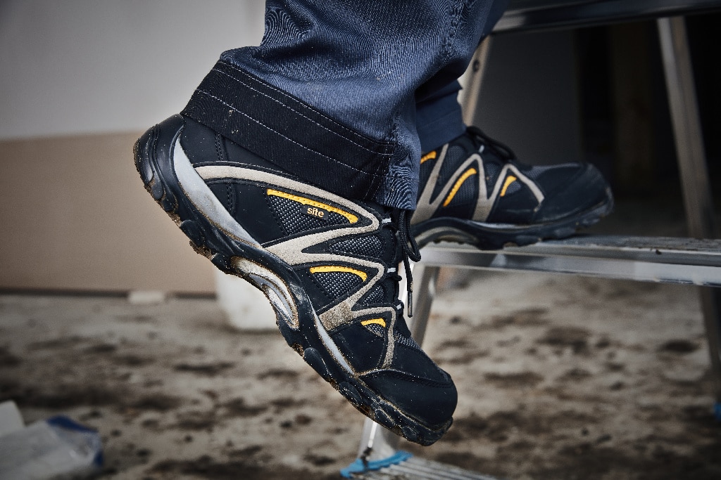 Pantofi protectie, S1 P, marimea 43, negru, barbati, talpa cauciuc • Site