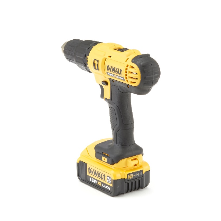 Masina de gaurit si insurubat, cu percutie, acumulator, 4 Ah, 42 Nm DeWalt DCD776