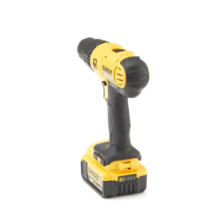 Masina de gaurit si insurubat, cu percutie, acumulator, 4 Ah, 42 Nm DeWalt DCD776