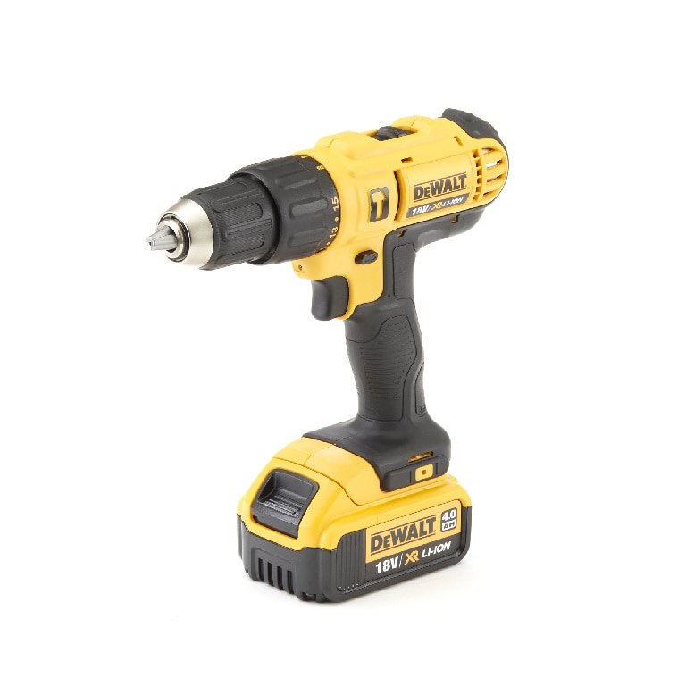 Masina de gaurit si insurubat, cu percutie, acumulator, 4 Ah, 42 Nm DeWalt DCD776