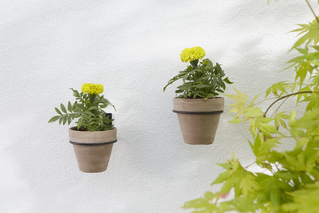 Suport suspendat din metal, negru, 6.5 cm inaltime Verve