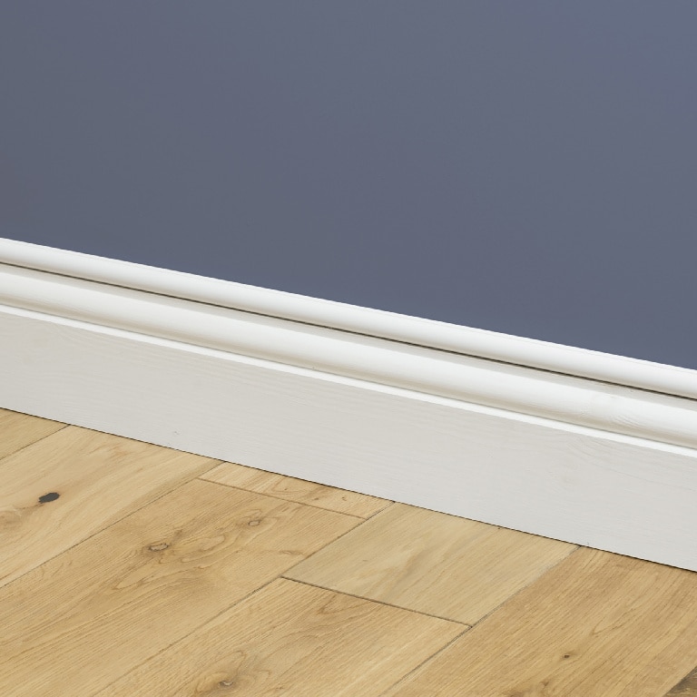 Canal semirotund autoadeziv, 1000 x 16 x 8 mm