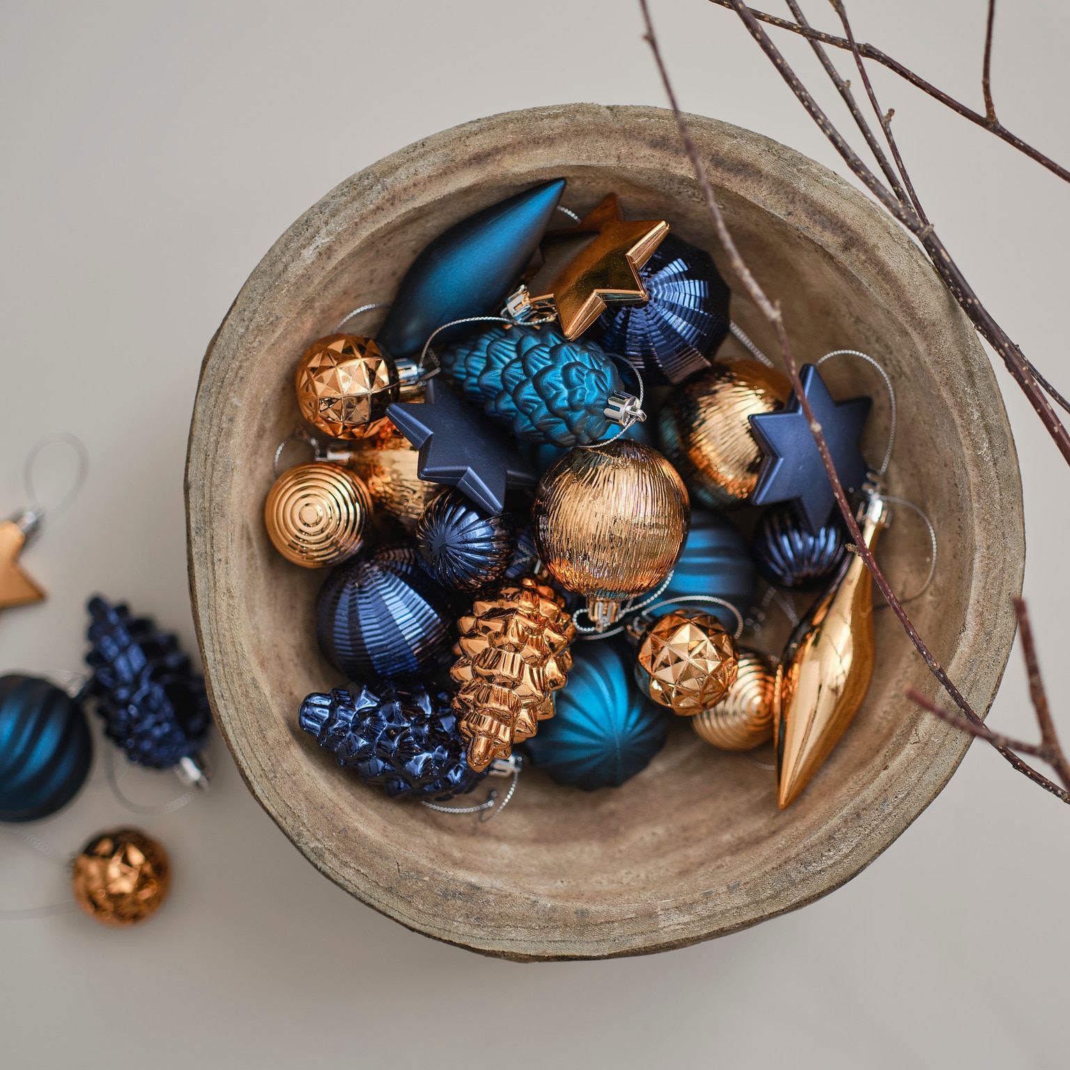 Set globuri de Craciun, 10 cm, 50 bucati, multicolor