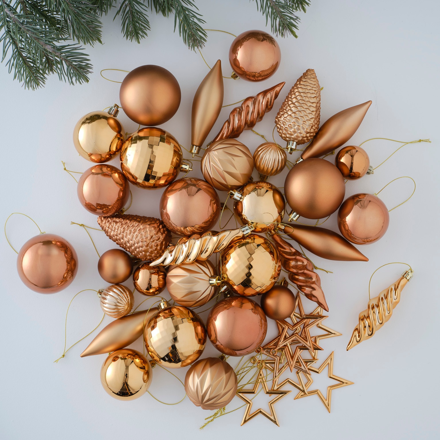Set globuri de Craciun, 40 bucati, auriu