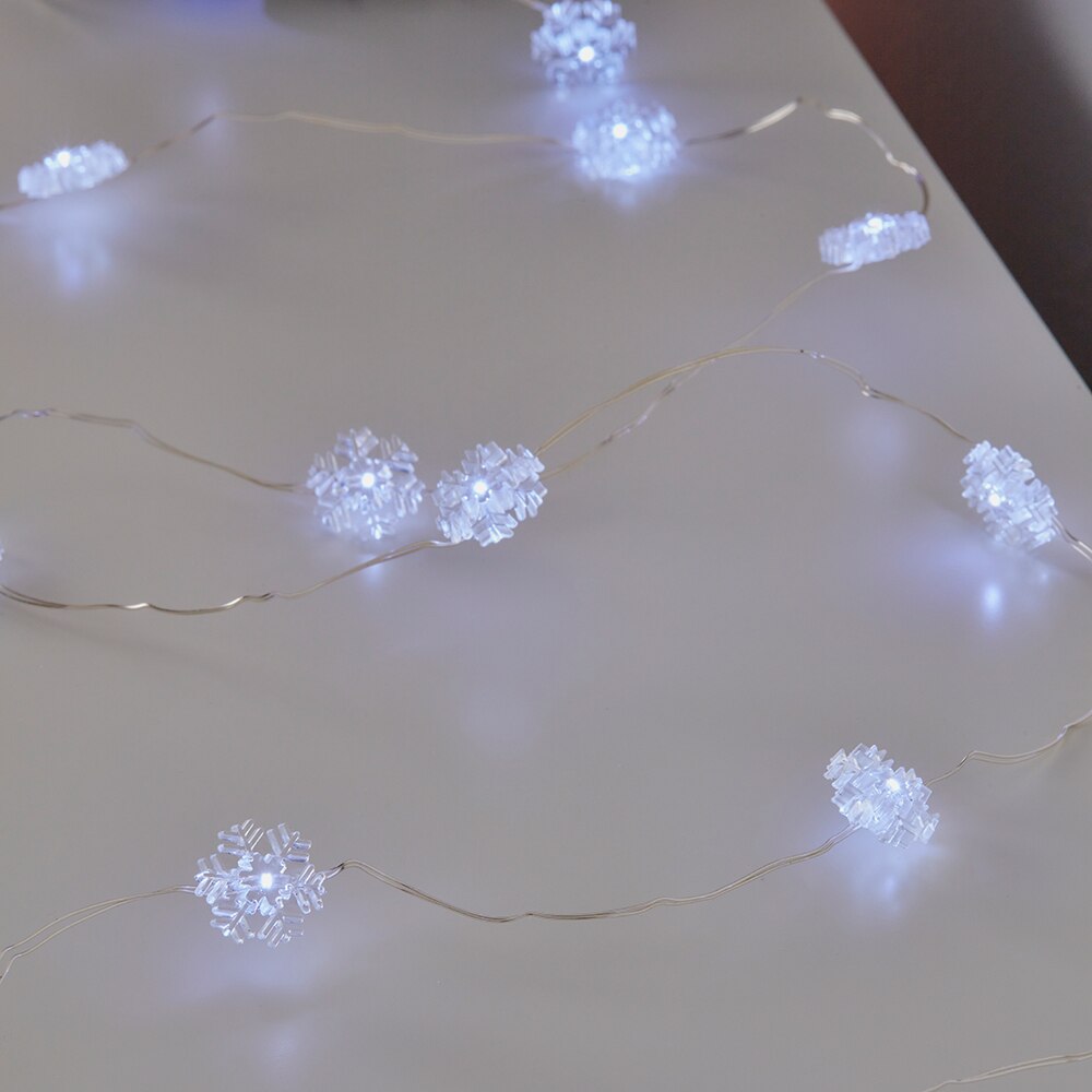 Instalatie Fulg de Nea de Craciun 100 LED-uri, 8.22 m, pe baterie, argintiu, lumina alb rece