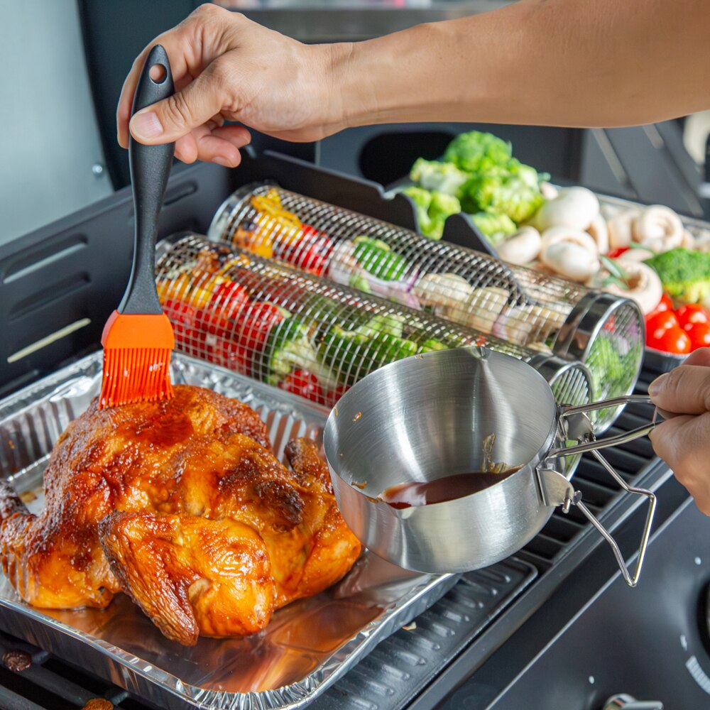 Set oala pentru sosuri si pensula GOODHOME, otel inoxidabil, 12.5 x 25.8 cm, argintiu