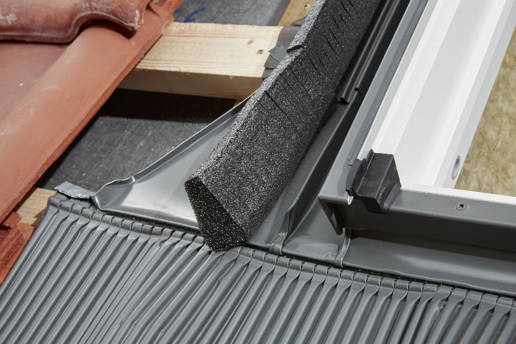 Rama etansare, fereastra mansarda 78 x 140 cm, impermeabil, aluminiu • Velux EDW