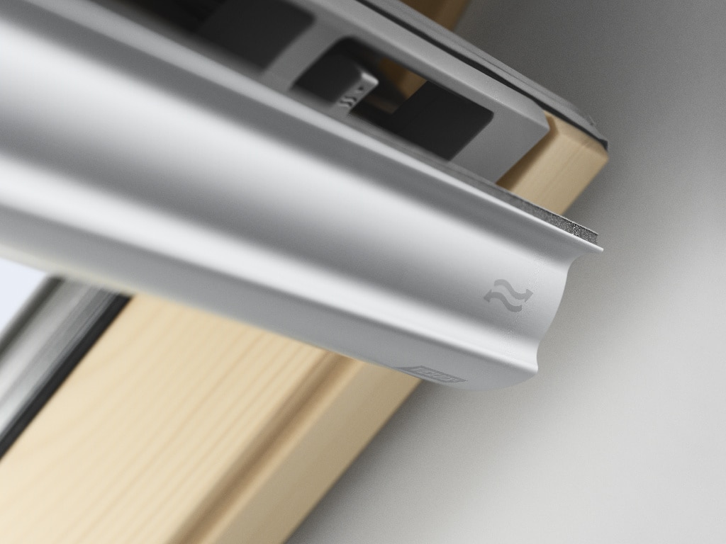 Fereastra de mansarda din lemn, maro, 78 x 98 x 17 cm  Velux