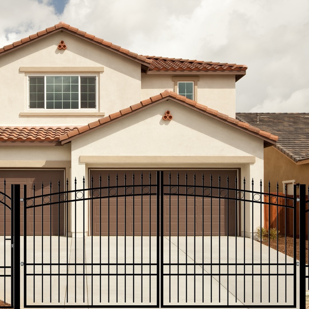 Poarta auto Frida, metal, 300 x 180 cm, deschidere batanta • Polbram 