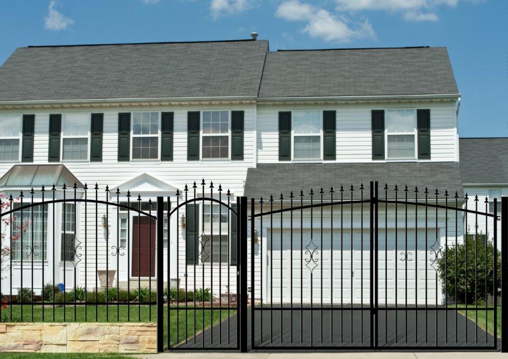 Poarta auto Polo, metal, 300 x 180 cm, deschidere batanta • Polbram 