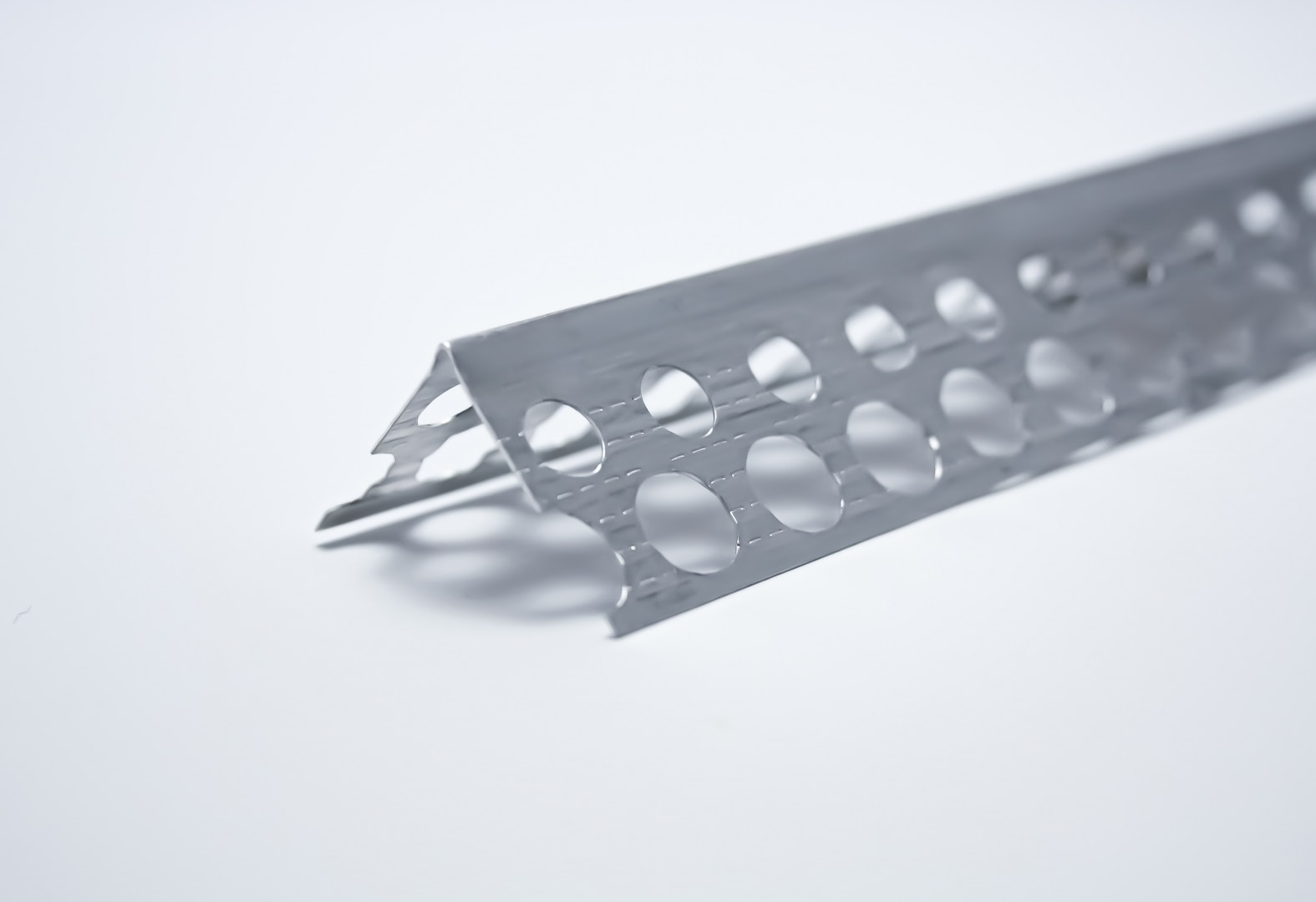 Profil aluminiu colt 18 x 18 x 0.3 mm, 300 cm