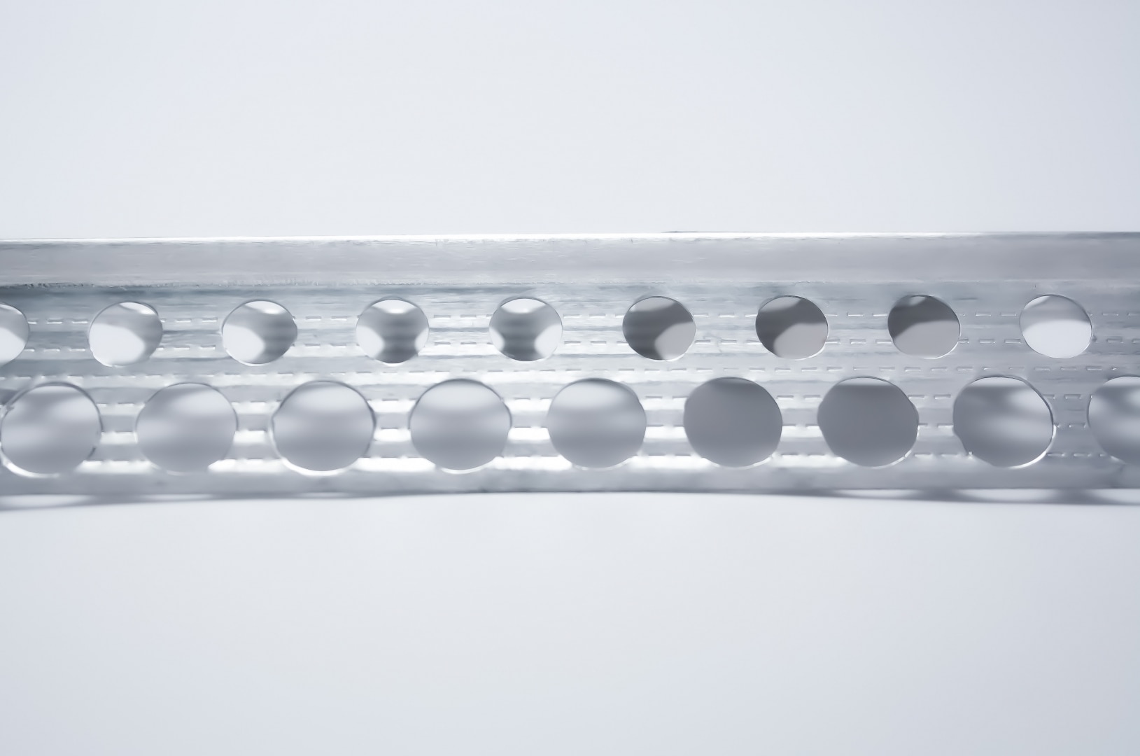 Profil aluminiu colt 18 x 18 x 0.3 mm, 300 cm