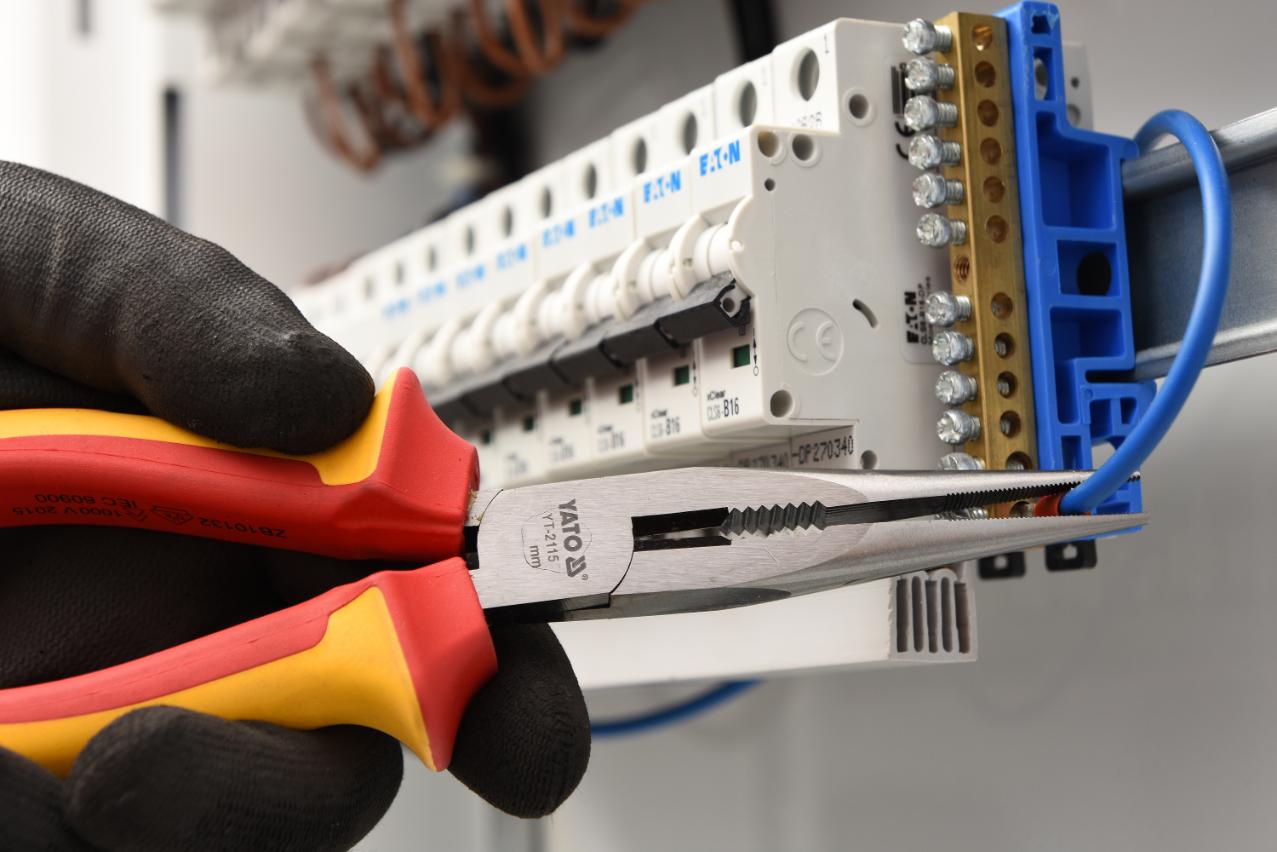 Cleste Varf Lung Izolat 160Mm 1000V