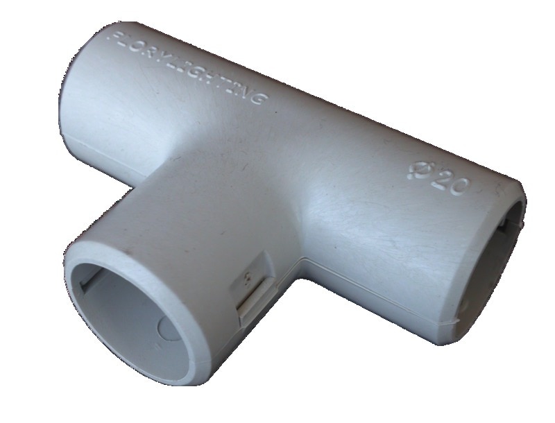 Teu teava plastic, 20 mm