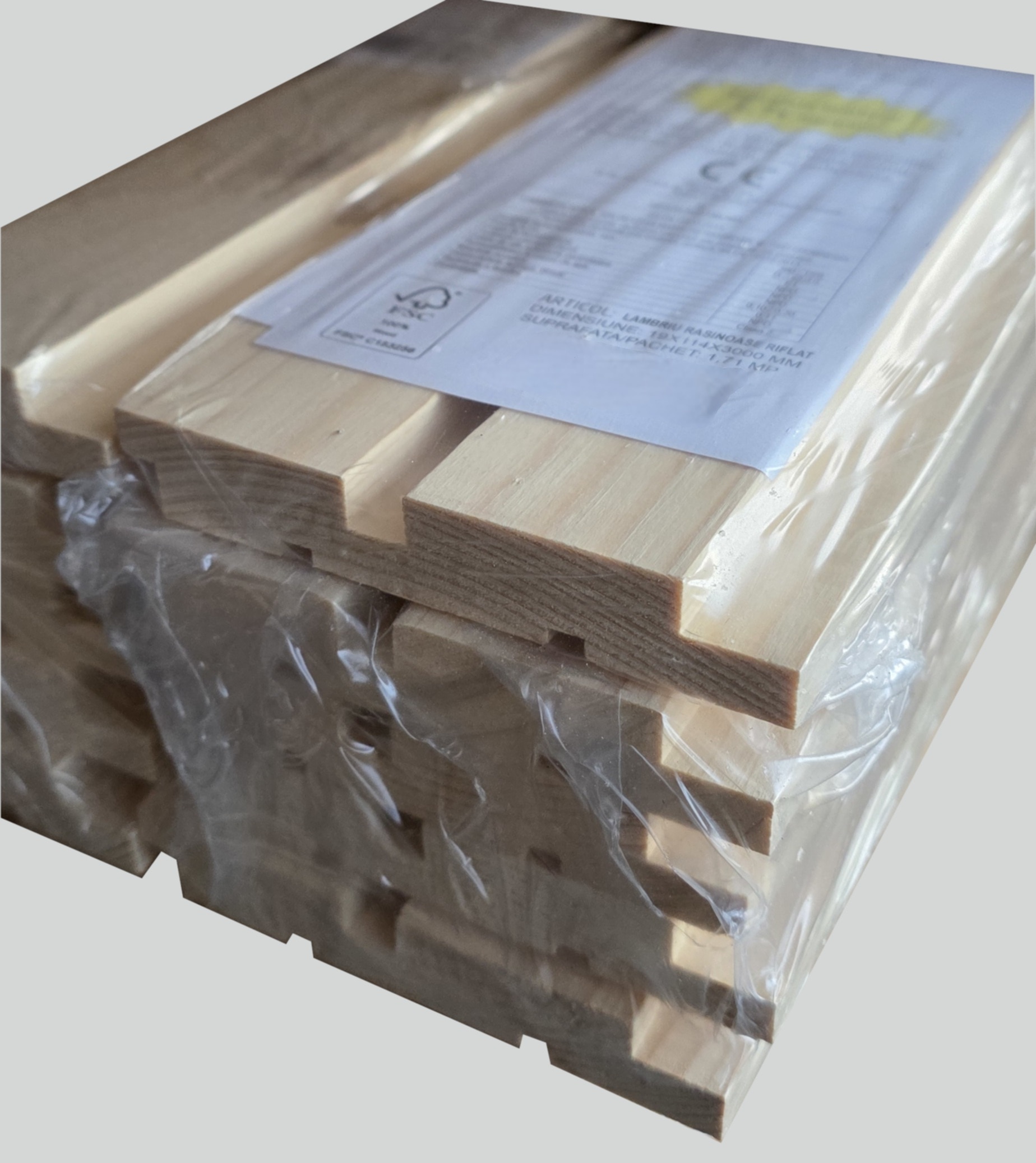 Lambriu rasinoase, 17 x 96 x 4000 mm, 1.92 m2, clasa AB, maro