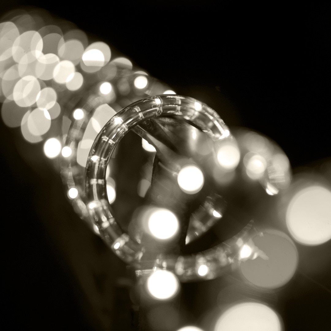 Instalatie Craciun Tub luminos 720 becuri, 20 m, 13 mm, IP44, alimentare inclusa, lumina alba