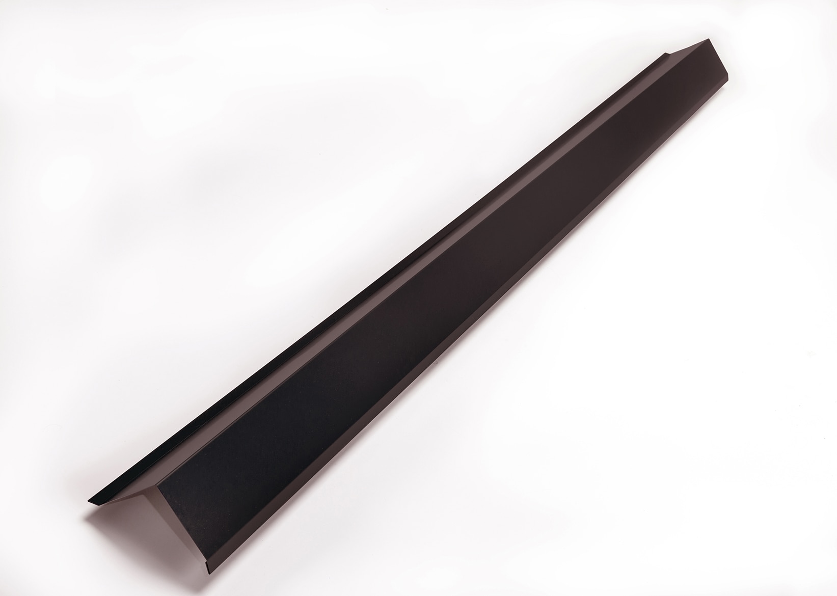 Cornier margine, maron, RAL 8019, grosime 0.5 mm, 312 mm, lungime 2 m