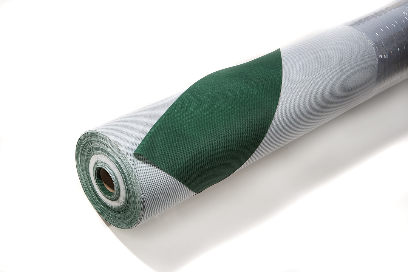 Membrana de difuzie acoperis, 140 gr / mp, 50 x 1.5 m, 75 mp / rola   Bravo