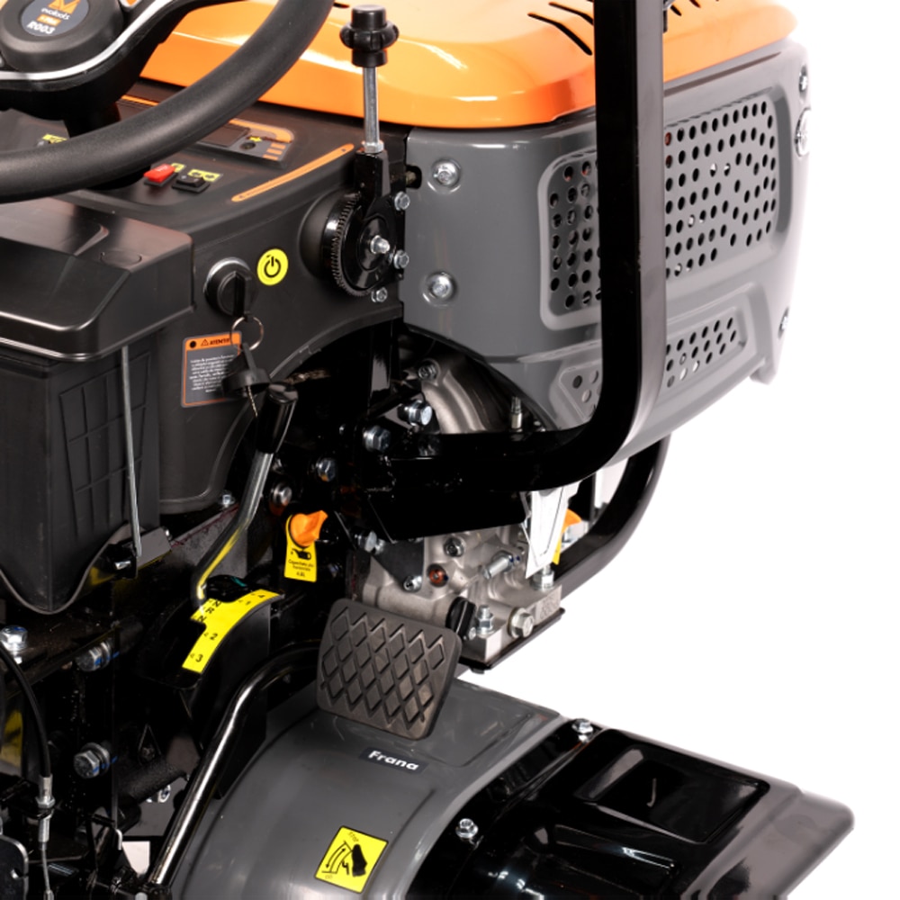 Monitractor Diesel Ride-On 4x4 R003, 14CP