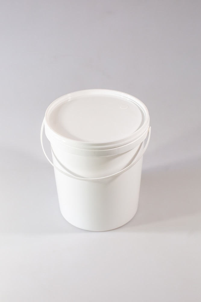 Galeata muratura rotunda capac 5L  Plastiking