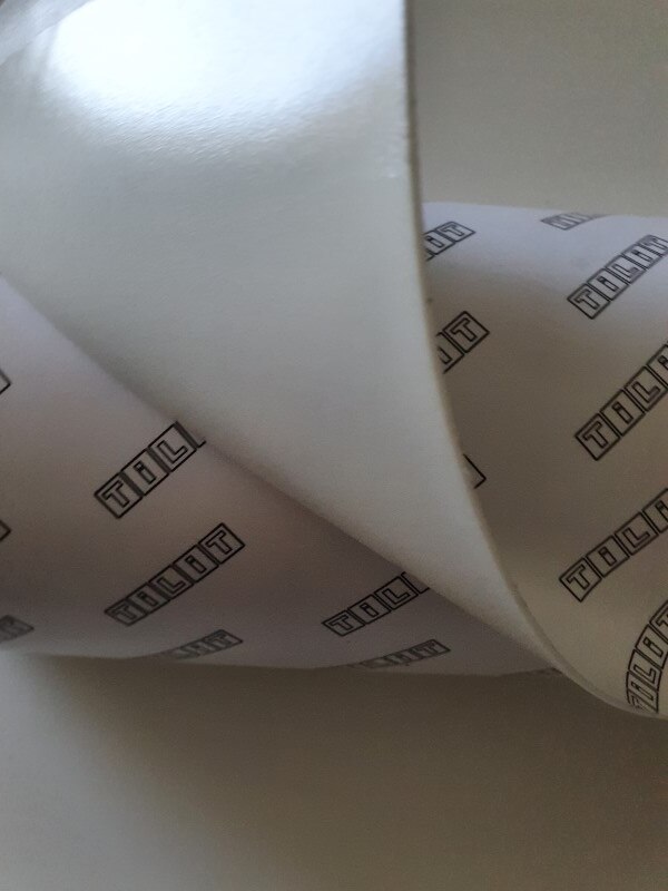 Adeziv rola, alb, 300 x 60 cm  Tilit