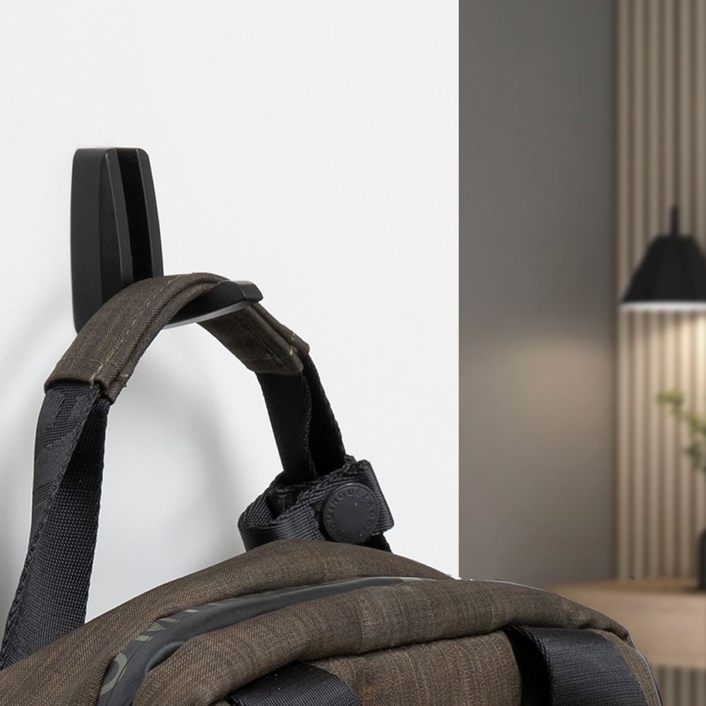 Cuier perete REUNION INDUSTRIAL 7-C8727.18, 1 agatatoare, zamac, negru mat