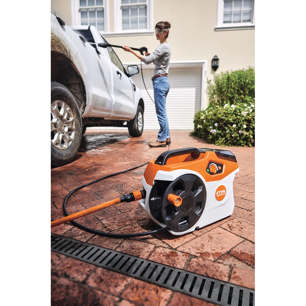 Aparat de spalat cu presiune pe acumulator STIHL REA 60.0 Plus, 36V, 130bar, 240-270l/h, portocaliu
