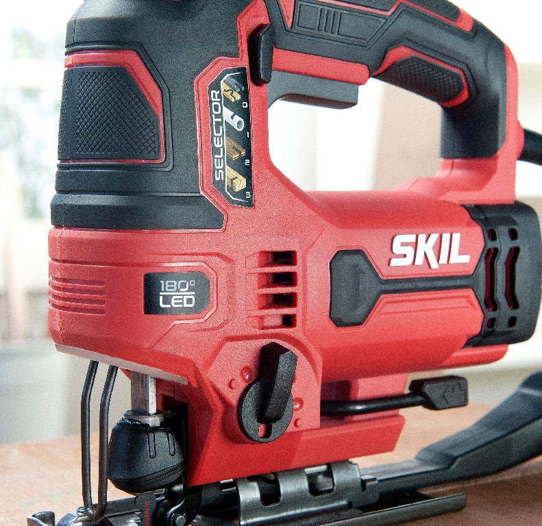 Fierastrau pendular SKIL 4511 AA, 600 W, 3200 spm, cu fir