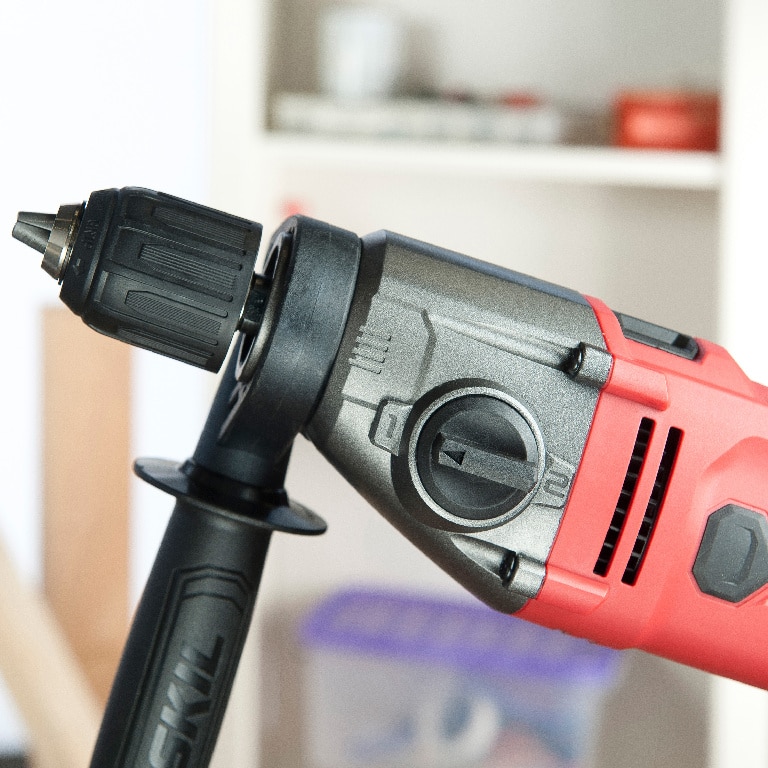 Masina de gaurit cu percutie SKIL 6710 GA, 900 W, cu cablu