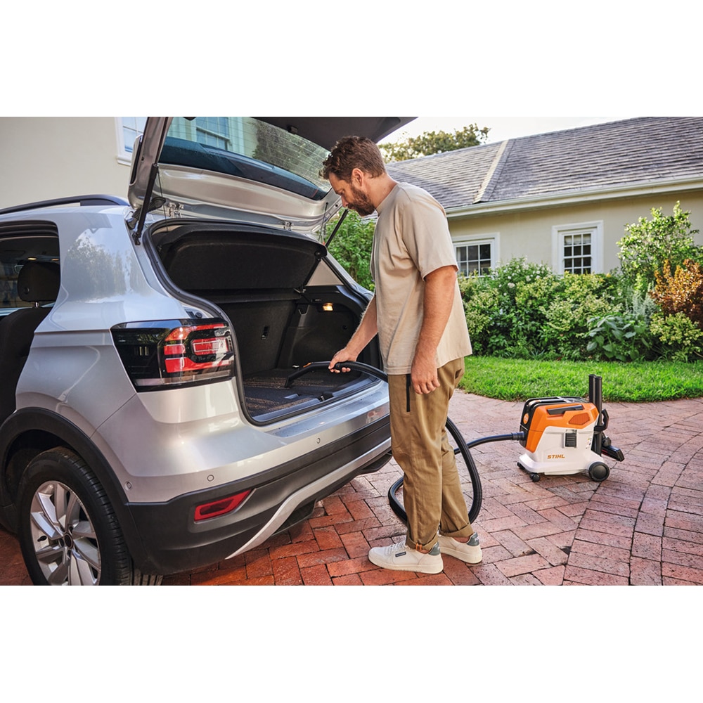 Aspirator pe acumulator STIHL SEA 60.0 L, 12 l, 450 W, fara acumulator, portocaliu