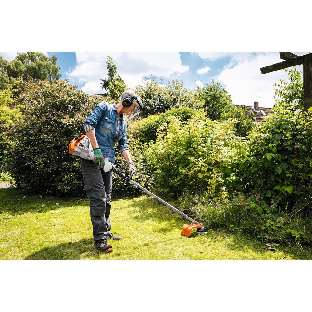 Motocoasa STIHL FS 55, 800W, latime lucru 12.5cm