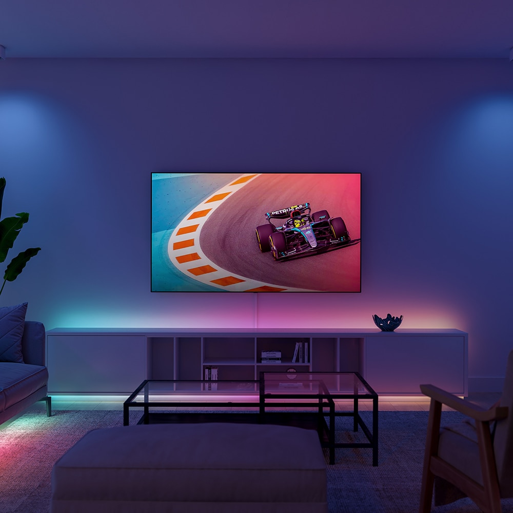 Banda LED RGB PHILIPS Hue Essential, 15.3W, IP20, plastic, transparent, 5 m